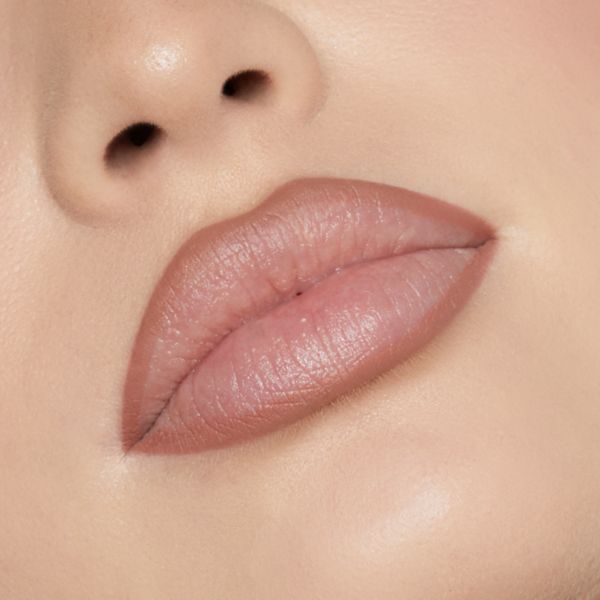 Coconut Lip Liner Kylie Cosmetics by Kylie Jenner
